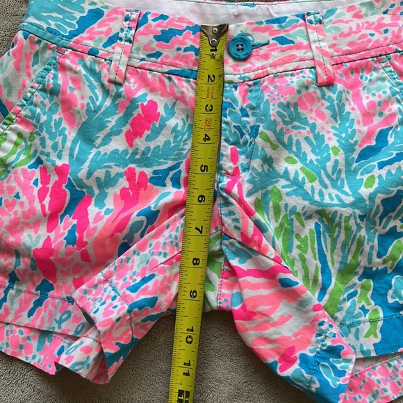 Lilly Pulitzer Callahan Shorts - Picture 11 of 12